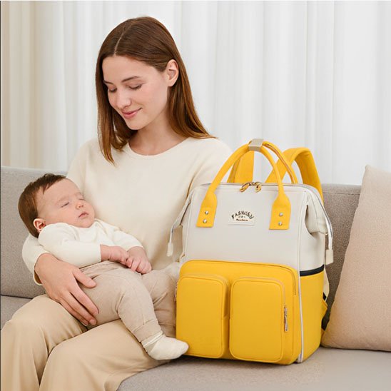 Sac a langer jaune blanc bebe dors